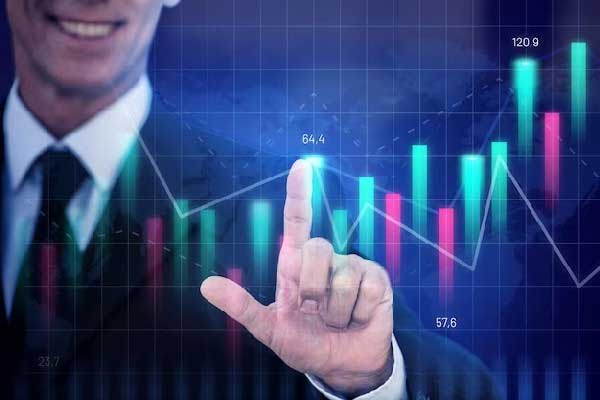 随着美国信用降级与特朗普的税收法案引发财政担忧 投资者在全球抛售债券